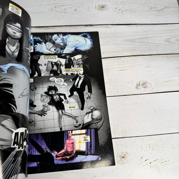 X-Men Legacy Prodigal Marvel Now! Graphic Novel Spurrier Huat Molina TPB - Picture 8 of 8